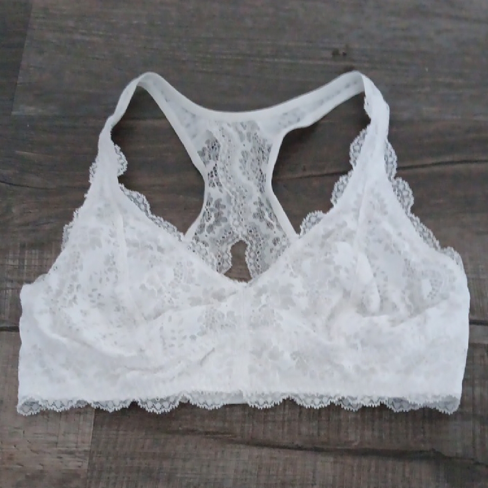 Lace Bralette in White